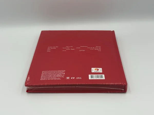 JENNIE - 1st Studio Album [Ruby] Photobook Ver.
