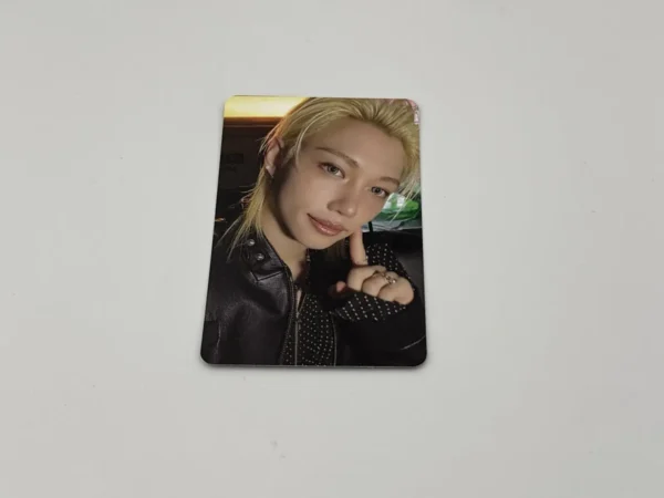 Stray Kids "DO IT" - Apple Music Photocard FELIX