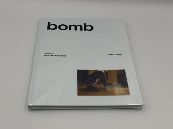 ILLIT 3rd Mini Album - bomb