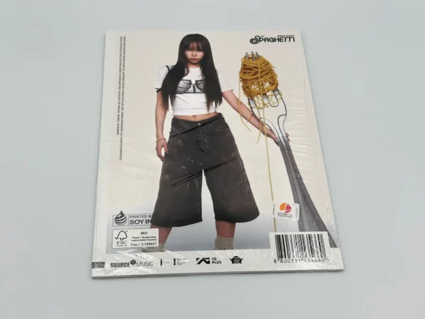 LE SSERAFIM 1st Single Album - SPAGHETTI (COMPACT Ver.)