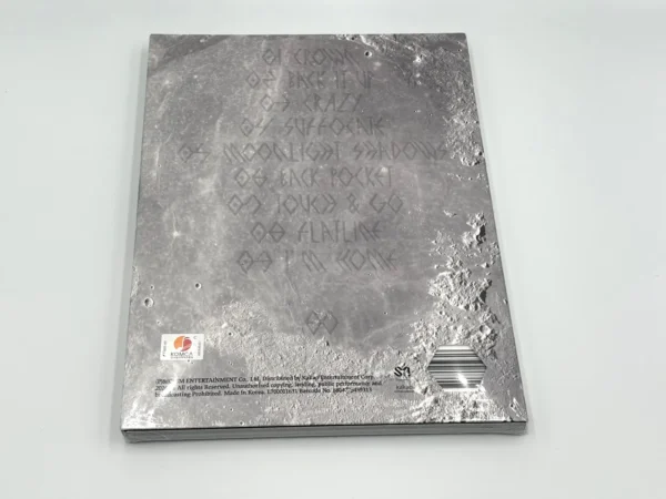 EXO 8th Full Album - REVERXE (PHOTOBOOK Ver.)