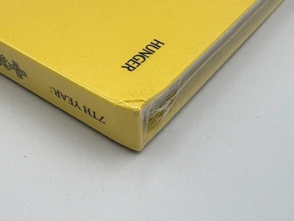 TXT 8th Mini Album - 7th Year: A Moment of Stillness in the Thorns (HUNGER Ver. / ANXIETY Ver.) (Outlet)