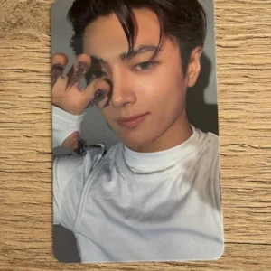 ENHYPEN – DESIRE UNLEASH Photocard [black-red] – Jay