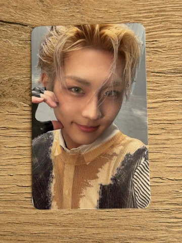 ENHYPEN – DESIRE UNLEASH Photocard [black-silver] – Jungwon