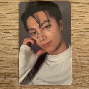 ENHYPEN – DESIRE UNLEASH Photocard [red] – Jay